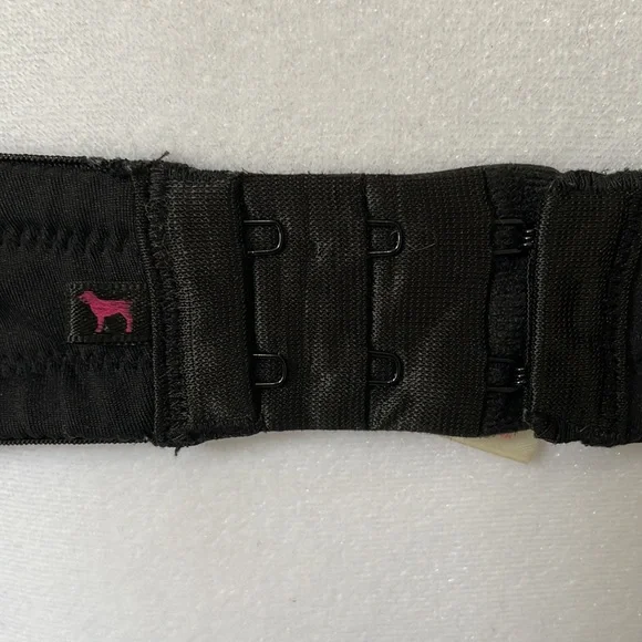 VS PINK Strapless Push Up Bra - Picture 4 of 10